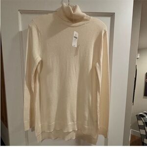 GAP NEW Merino Wool Bella Turtlene Turtleneck in Ivory Frost Womens Size XS